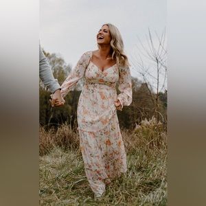 Promesa Floral Long Sleeve Maxi Dress